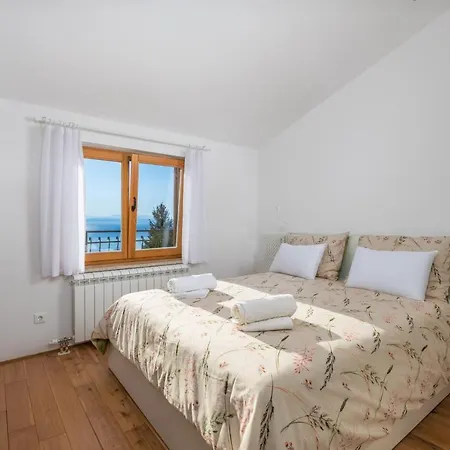 Apartment Blue Horizon